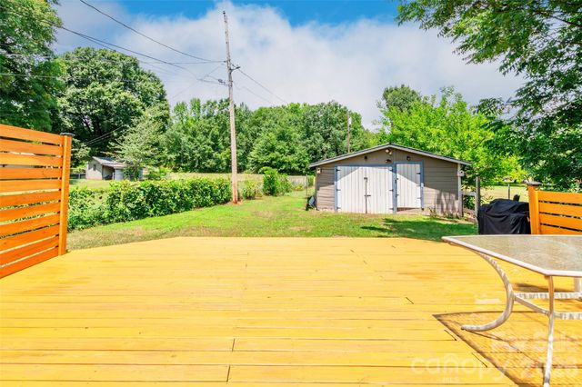711 Linwood Road, Kings Mountain, NC 28086