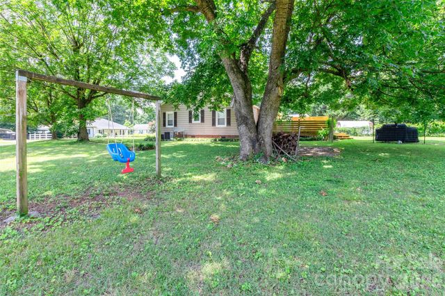 711 Linwood Road, Kings Mountain, NC 28086