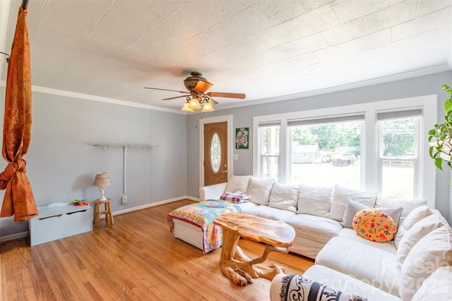 711 Linwood Road, Kings Mountain, NC 28086