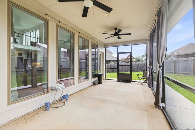 9128 RED PONY DR, San Antonio, TX 78254
