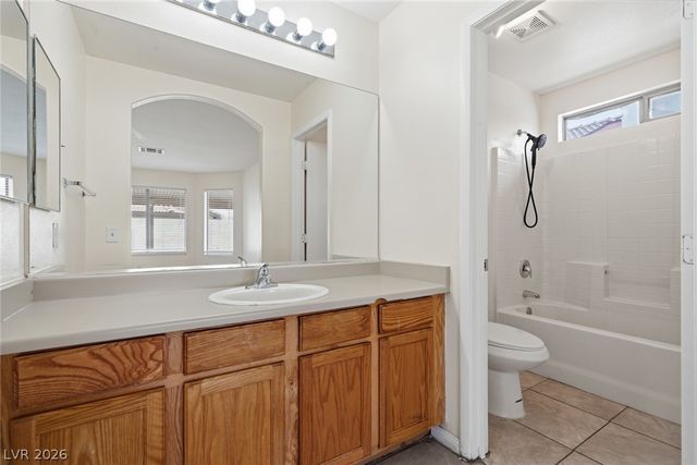 6526 Blooming Sun Court, Las Vegas, NV 89142