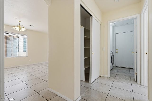 6526 Blooming Sun Court, Las Vegas, NV 89142