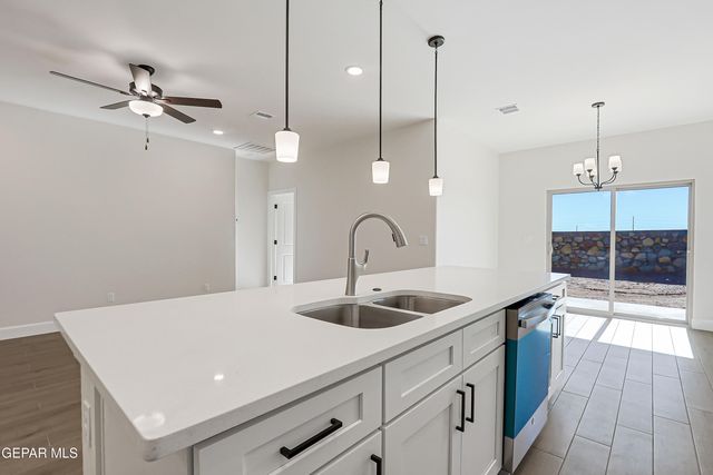 12337 Anson Mills Way, El Paso, TX 79934