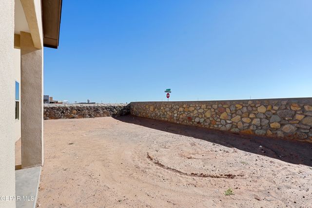 12337 Anson Mills Way, El Paso, TX 79934
