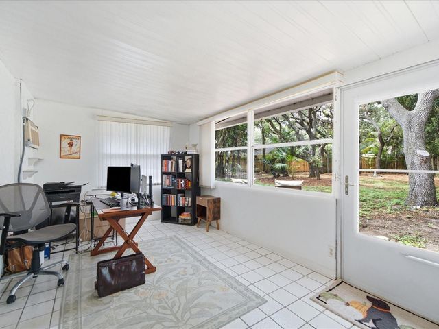 419 WAYFARER COURT, Tarpon Springs, FL 34689