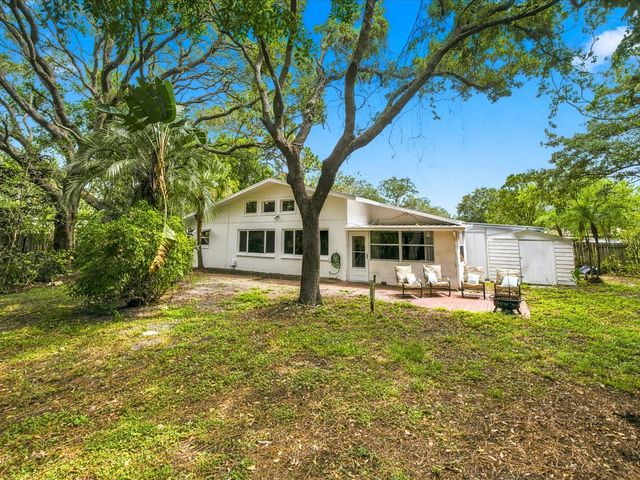 419 WAYFARER COURT, Tarpon Springs, FL 34689