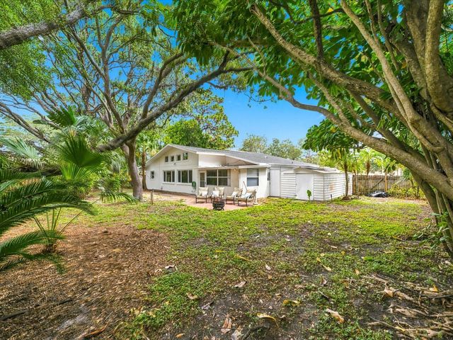 419 WAYFARER COURT, Tarpon Springs, FL 34689