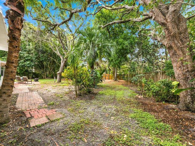419 WAYFARER COURT, Tarpon Springs, FL 34689