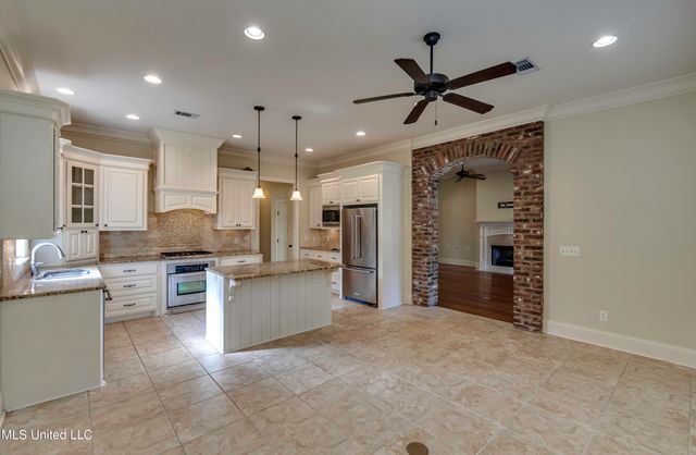 104 Hawks Nest Cove, Madison, MS 39110