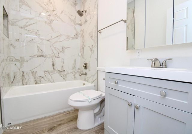 1306 E Purdue Avenue Unit 4, Phoenix, AZ 85020