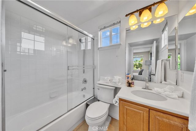 17 Riveroaks, Irvine, CA 92602