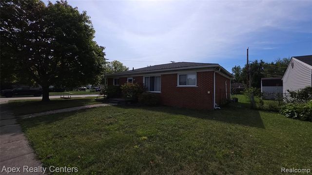 33431 Farmington Court, Westland, MI 48185