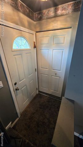 33431 Farmington Court, Westland, MI 48185
