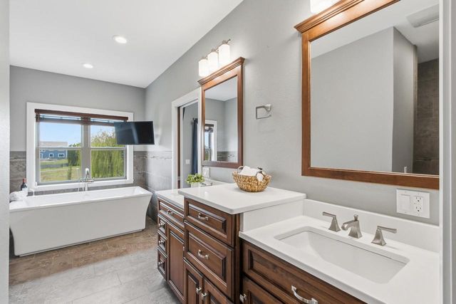 441 Willow Springs Court, Janesville, WI 53548
