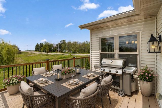 441 Willow Springs Court, Janesville, WI 53548