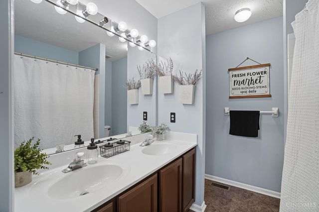 802 Andrea Drive, Miami Twp, OH 45140