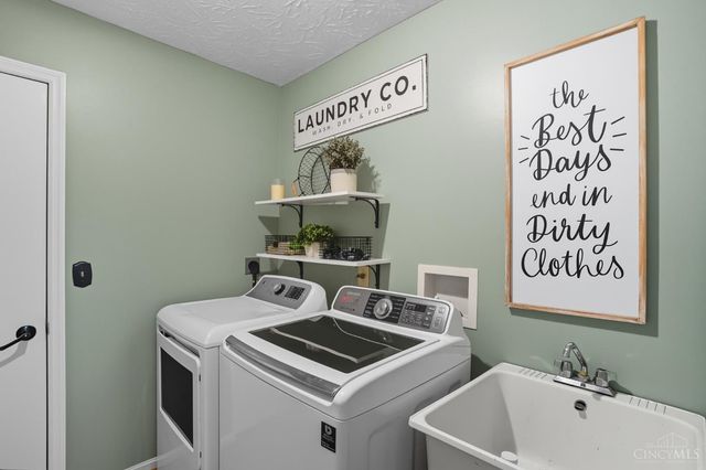 802 Andrea Drive, Miami Twp, OH 45140