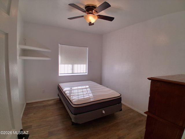2650 W Aurora Drive, Tucson, AZ 85746