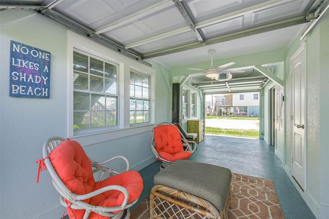 4035 Hardin Drive, Galveston, TX 77554