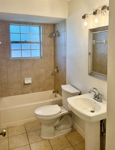 5018 Wateka Drive, Dallas, TX 75209