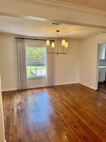 5018 Wateka Drive, Dallas, TX 75209