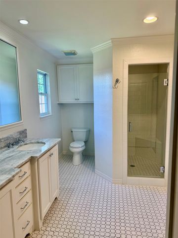 5018 Wateka Drive, Dallas, TX 75209