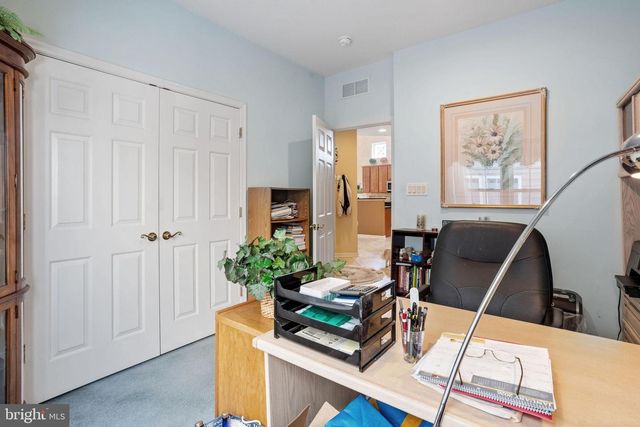 21 WOODFIELD CIR, Pemberton, NJ 08068