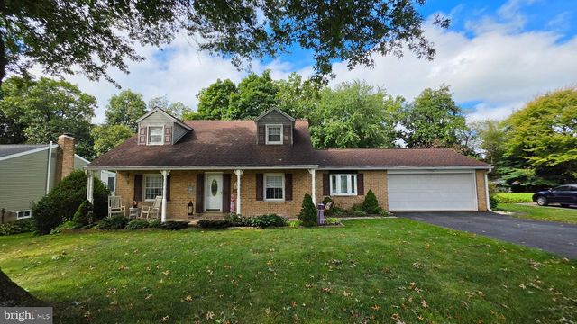 12 WINCHESTER RD, Shrewsbury, PA 17361
