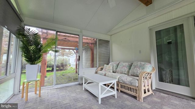 12 WINCHESTER RD, Shrewsbury, PA 17361