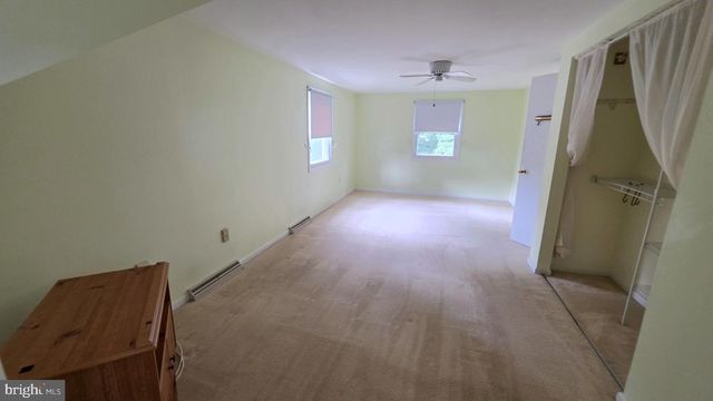 12 WINCHESTER RD, Shrewsbury, PA 17361