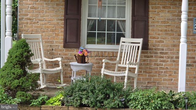 12 WINCHESTER RD, Shrewsbury, PA 17361