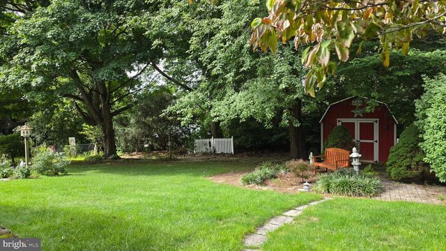 12 WINCHESTER RD, Shrewsbury, PA 17361