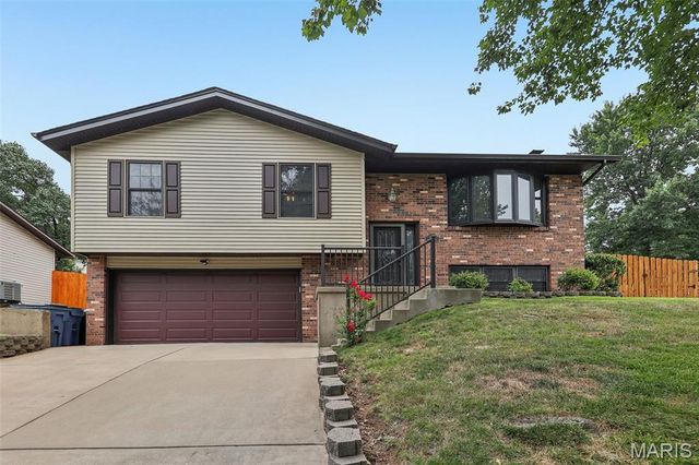 1326 Apollo Drive, Arnold, MO 63010