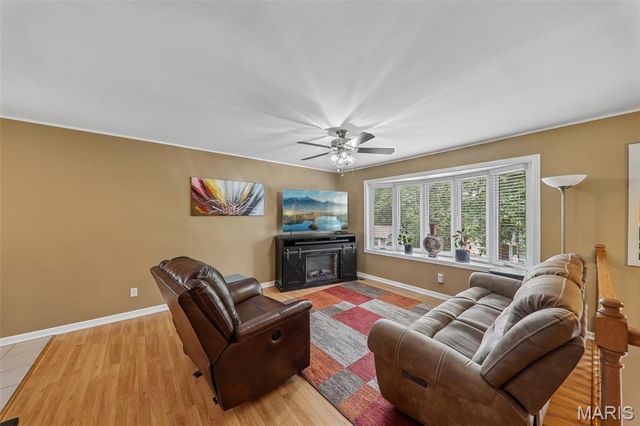 1326 Apollo Drive, Arnold, MO 63010
