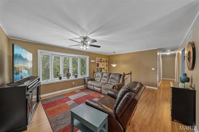 1326 Apollo Drive, Arnold, MO 63010