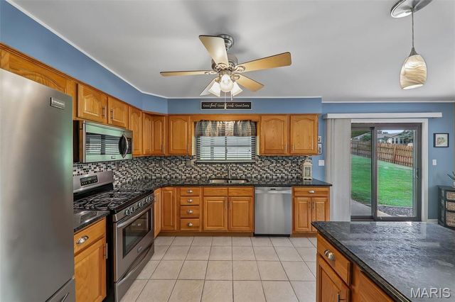 1326 Apollo Drive, Arnold, MO 63010