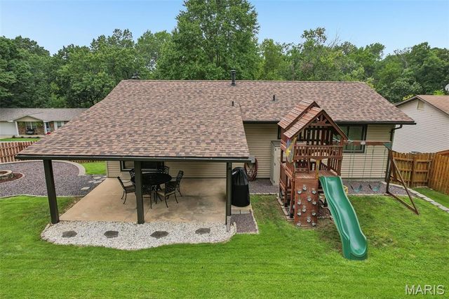 1326 Apollo Drive, Arnold, MO 63010