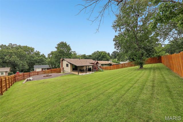 1326 Apollo Drive, Arnold, MO 63010