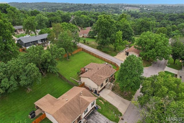 1326 Apollo Drive, Arnold, MO 63010
