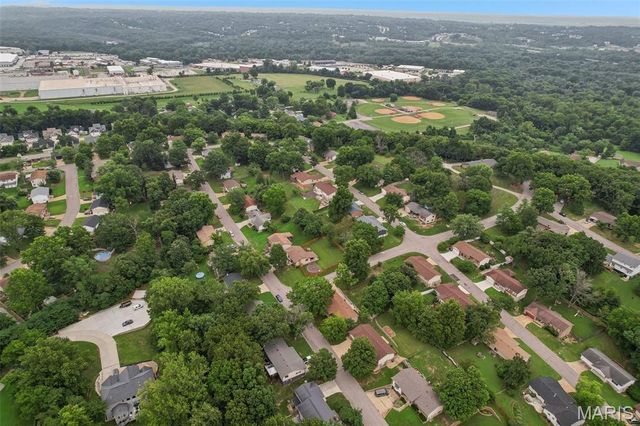 1326 Apollo Drive, Arnold, MO 63010