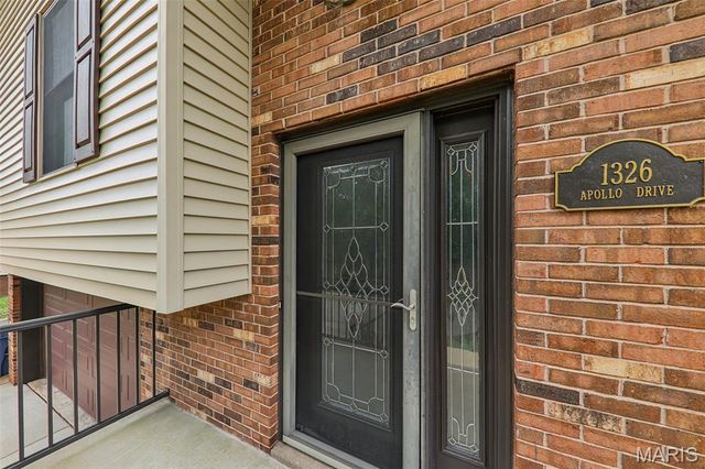 1326 Apollo Drive, Arnold, MO 63010