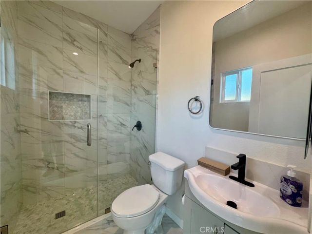 147 E 59th A, Long Beach, CA 90805