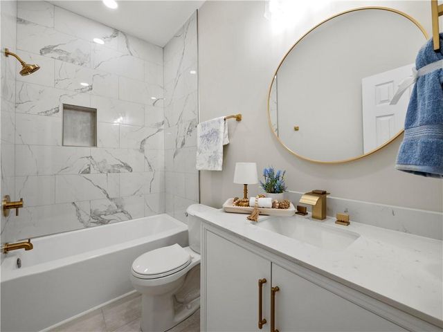 130 E Railroad Avenue, Alto, GA 30510