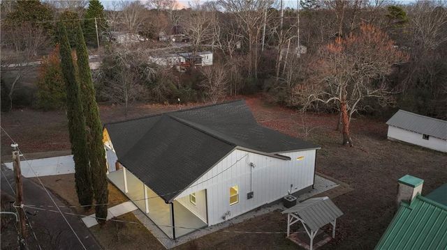 130 E Railroad Avenue, Alto, GA 30510