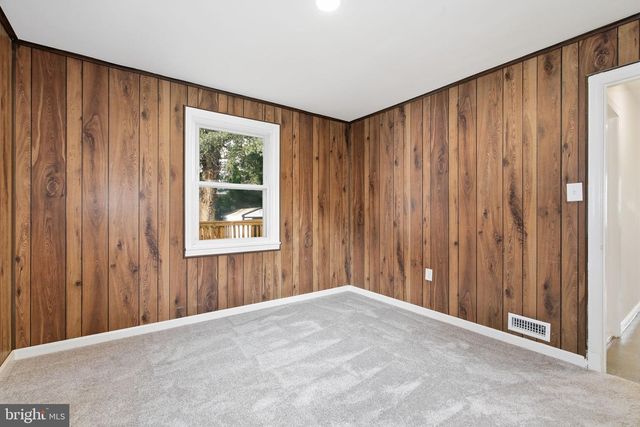 3606 OLIVER ST, Hyattsville, MD 20782