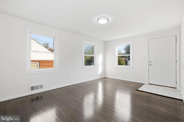 3606 OLIVER ST, Hyattsville, MD 20782
