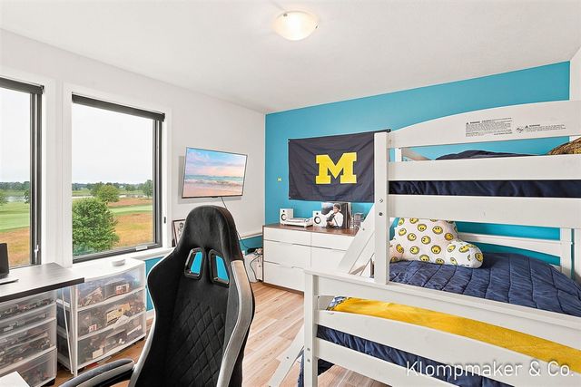 4431 Grand Point, Holland, MI 49424