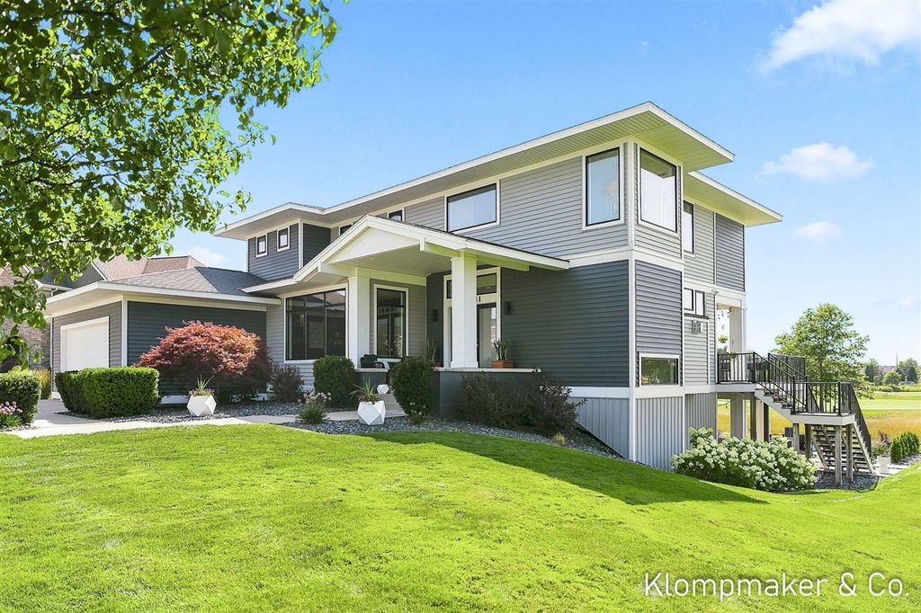 4431 Grand Point, Holland, MI 49424