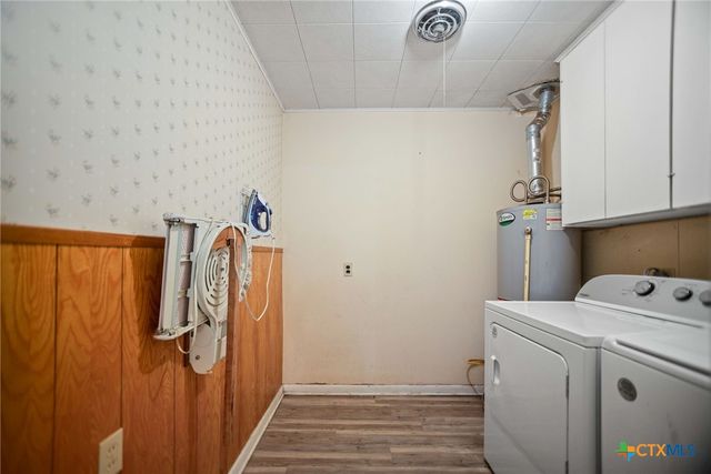 716 Brookhollow Drive, Port Lavaca, TX 77979