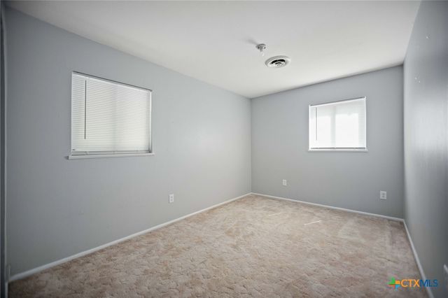 716 Brookhollow Drive, Port Lavaca, TX 77979